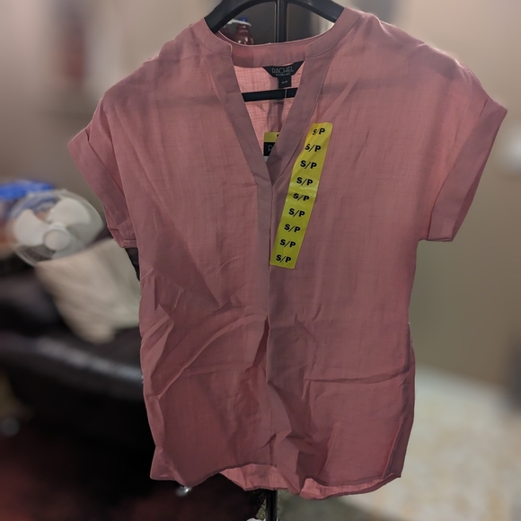 S: Rachael Roy V-Neck Top - Picture 3 of 5